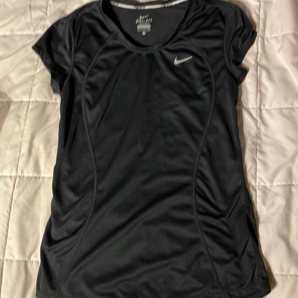 Nike dry fit too